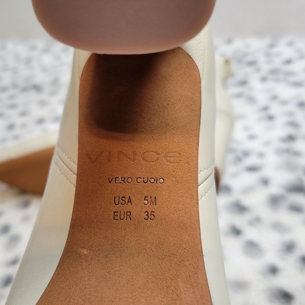 NIB Vince Hillside Leather Bootie In Moonlight Ivory Size 5M - Picture 8 of 11